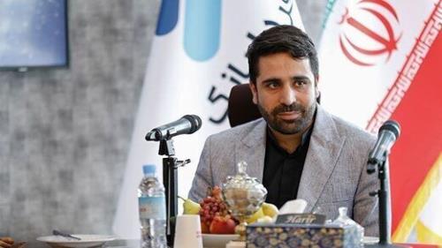 تاکید شهید رئیسی بر رفع مشکلات مردم در عرصه فضای مجازی